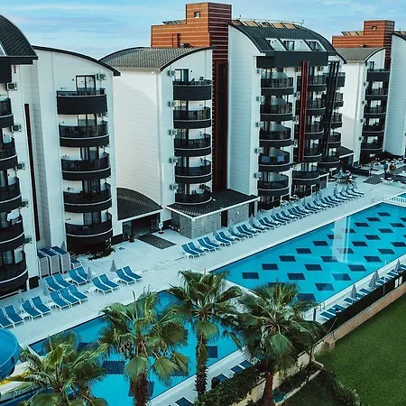 Grand Uysal 3* Alanya