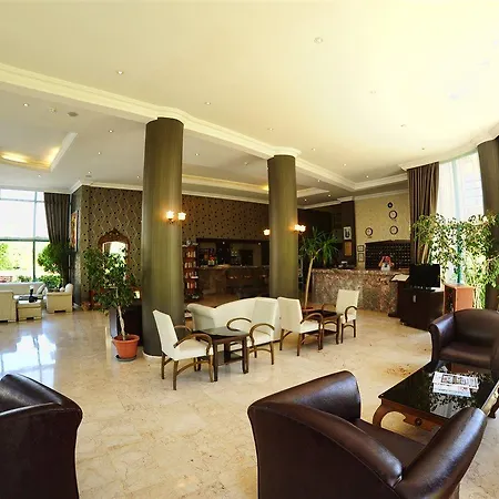 Grand Uysal 3* Alanya
